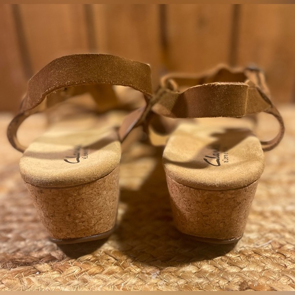 Clarks elements Women’s Cork Wedge Sandals Sz 10 - Picture 5 of 6